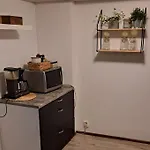 Majoitu Joen Rannassa 펜션